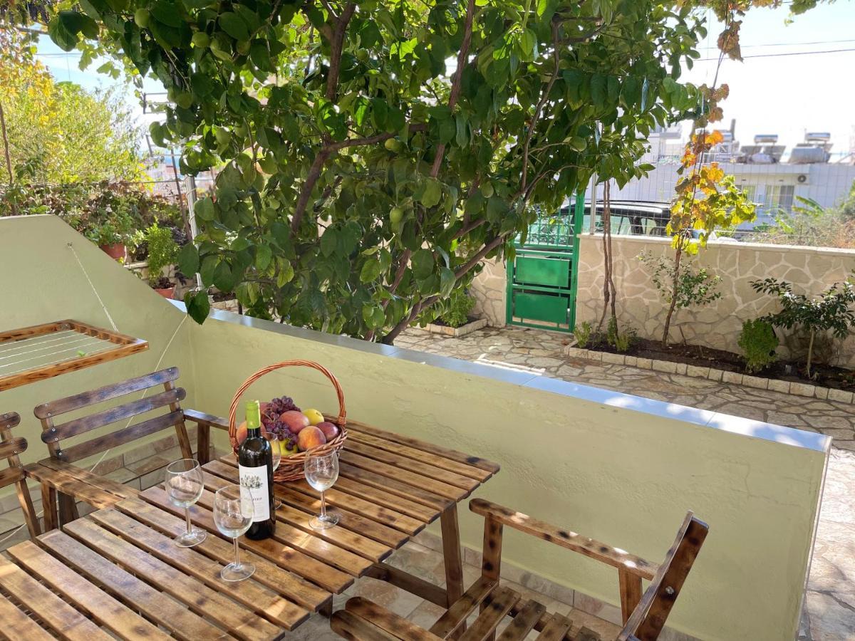 Villa Xhevdet Sarande Exterior photo