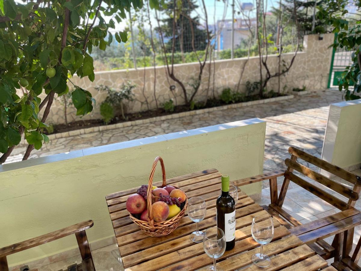 Villa Xhevdet Sarande Exterior photo